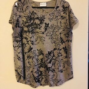 Ava & Viv Tops - Ava Viv Burn Out Top Ava & Viv Tops - Ava Viv Burn Out Top